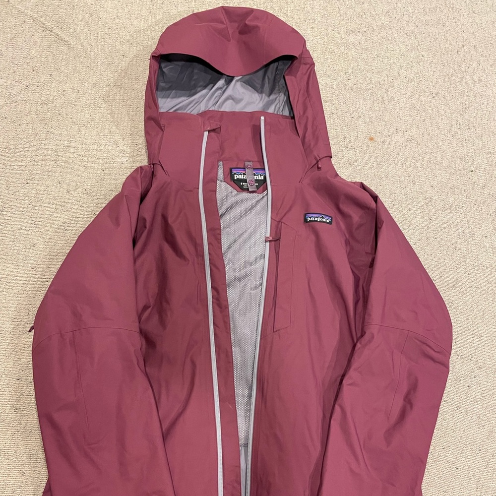 Patagonia Small Dark Rose Ski Shell Jacket & Reversible Liner/Puffer Jacket